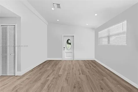 9200 NW 30th Court Miami FL 33147