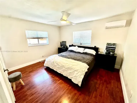 6901 NW 12th Street Plantation FL 33313