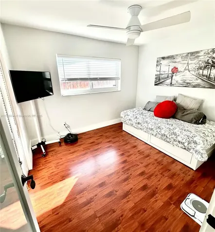 6901 NW 12th Street Plantation FL 33313