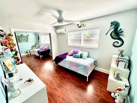 6901 NW 12th Street Plantation FL 33313