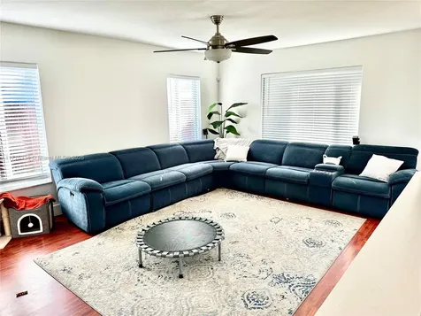 6901 NW 12th Street Plantation FL 33313