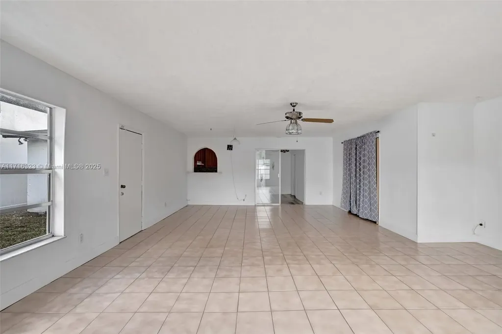 2981 NW 7th Court Fort Lauderdale FL 33311