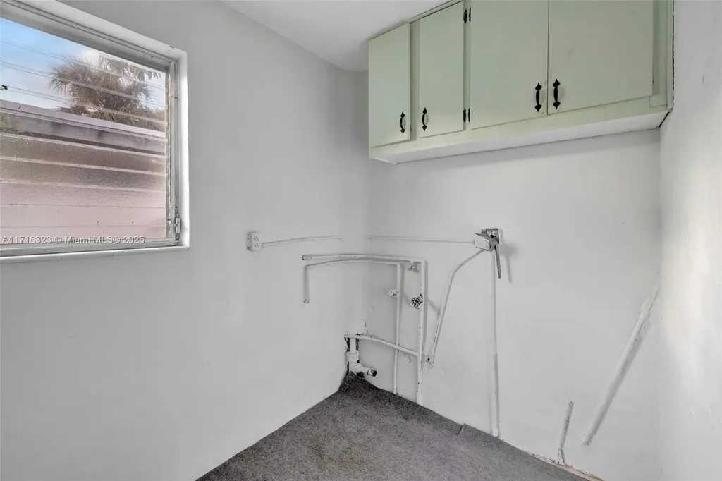 2981 NW 7th Court Fort Lauderdale FL 33311