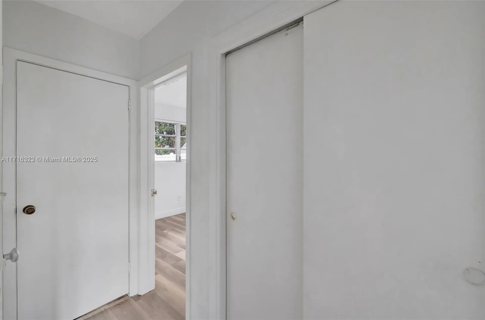 2981 NW 7th Court Fort Lauderdale FL 33311