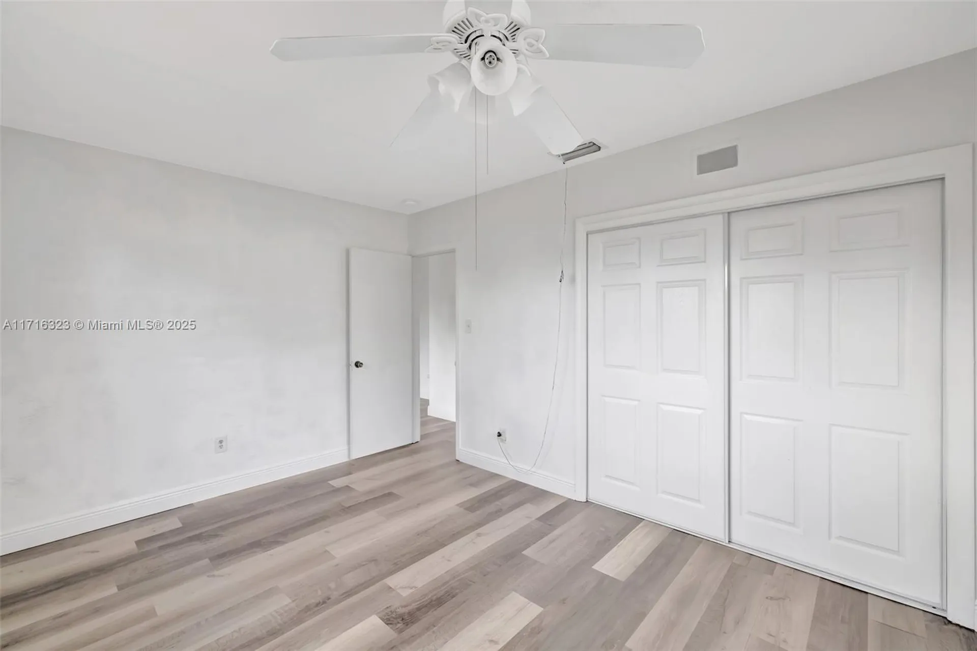 2981 NW 7th Court Fort Lauderdale FL 33311