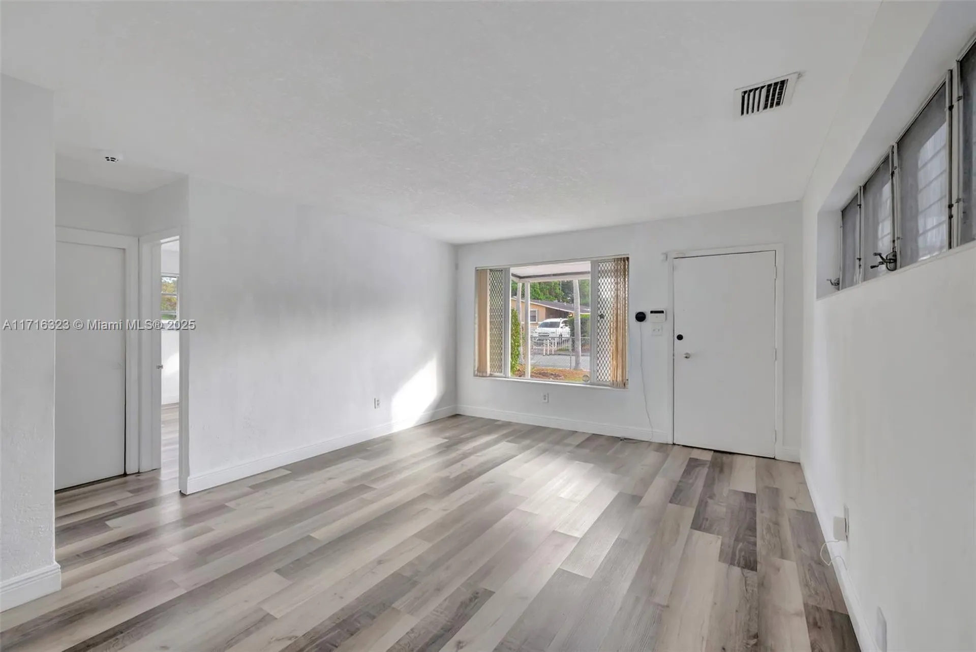 2981 NW 7th Court Fort Lauderdale FL 33311