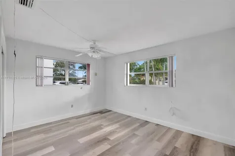 2981 NW 7th Court Fort Lauderdale FL 33311