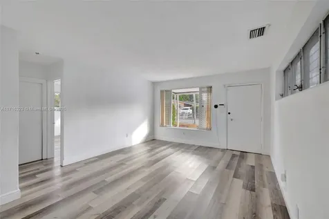 2981 NW 7th Court Fort Lauderdale FL 33311