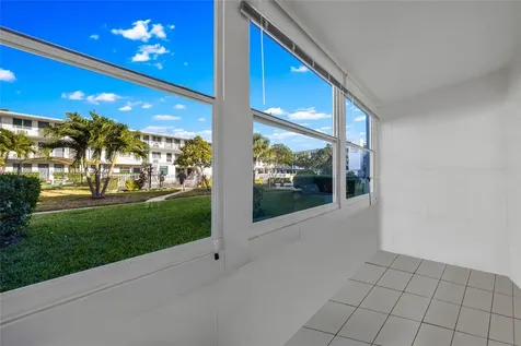 15610 NE 6th Avenue Miami FL 33162