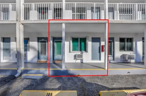 15610 NE 6th Avenue Miami FL 33162