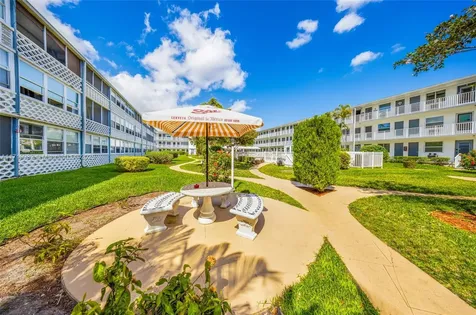 15610 NE 6th Avenue Miami FL 33162