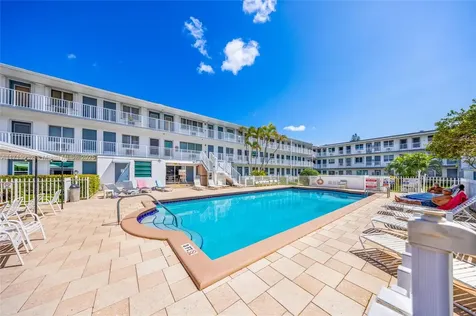 15610 NE 6th Avenue Miami FL 33162