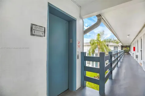 15610 NE 6th Avenue Miami FL 33162