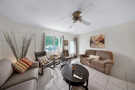 15610 NE 6th Avenue Miami FL 33162