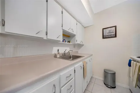 15610 NE 6th Avenue Miami FL 33162