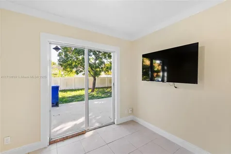 1574 NW 7th Lane Pompano Beach FL 33060