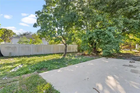 1574 NW 7th Lane Pompano Beach FL 33060