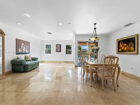 15042 SW 149th Street Miami FL 33196