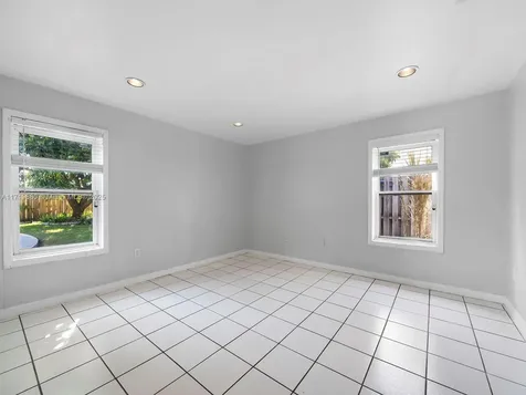 15042 SW 149th Street Miami FL 33196