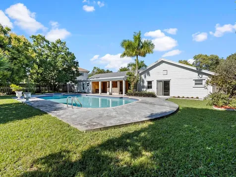15042 SW 149th Street Miami FL 33196