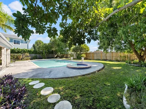 15042 SW 149th Street Miami FL 33196