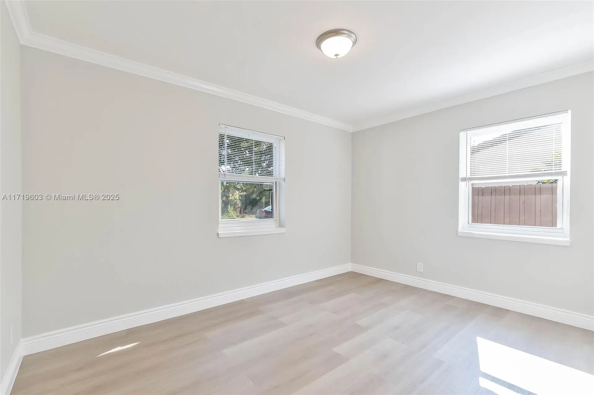 1537 NW 6th Avenue Fort Lauderdale FL 33311