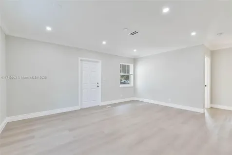 1537 NW 6th Avenue Fort Lauderdale FL 33311