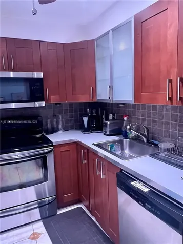 400 Kings Point Drive Sunny Isles Beach FL 33160
