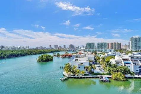 400 Kings Point Drive Sunny Isles Beach FL 33160