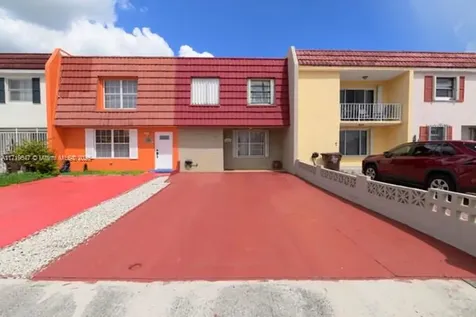 949 W 79th Street Hialeah FL 33014
