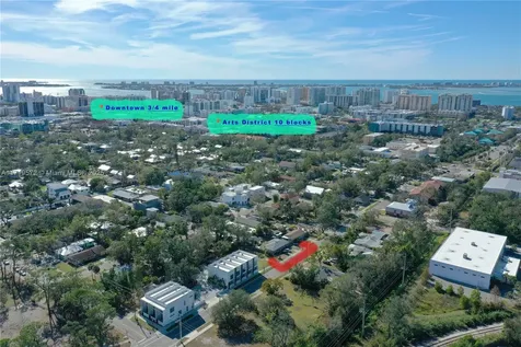 1744 10th Street Other City - In The State Of Florida FL 34236