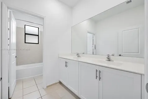 28514 SW 134th Court Homestead FL 33033