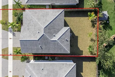 28514 SW 134th Court Homestead FL 33033