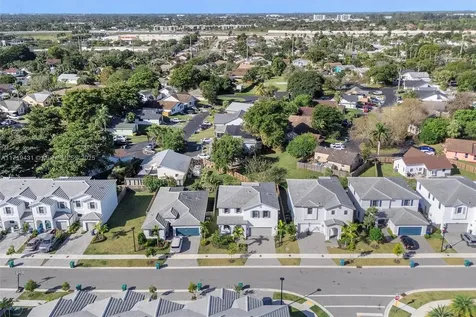28514 SW 134th Court Homestead FL 33033
