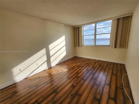 300 Bayview Drive Sunny Isles Beach FL 33160