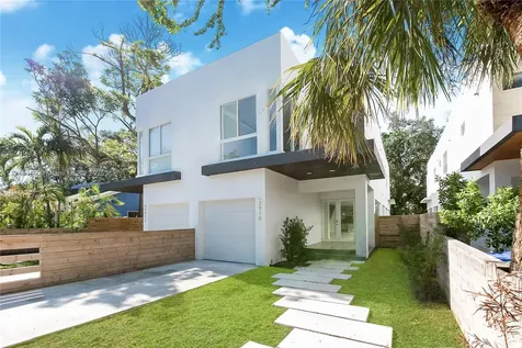 2910 Virginia Street Miami FL 33133