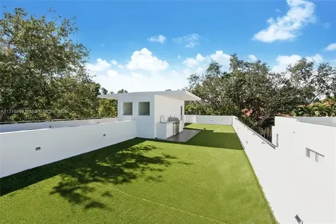 2910 Virginia Street Miami FL 33133