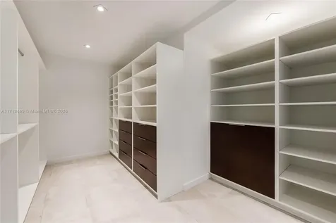 2910 Virginia Street Miami FL 33133