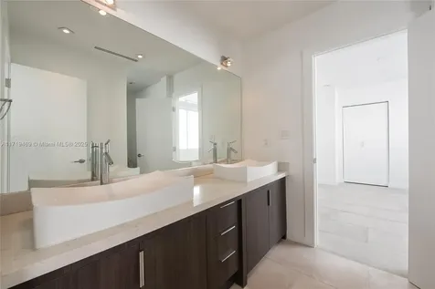 2910 Virginia Street Miami FL 33133