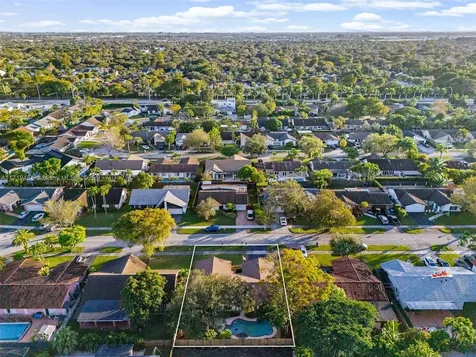 13275 SW 102nd Street Miami FL 33186