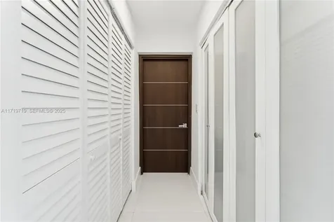 3700 Island Boulevard Aventura FL 33160