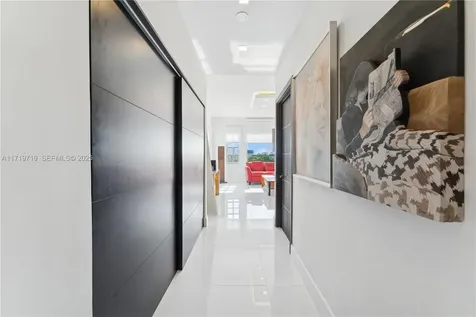 3700 Island Boulevard Aventura FL 33160