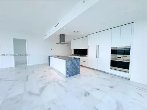 700 NE 26th Terrace Miami FL 33137