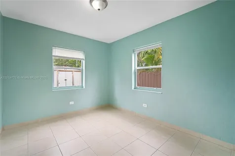 2023 NE 180th Street North Miami Beach FL 33162