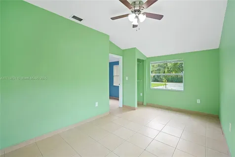 2023 NE 180th Street North Miami Beach FL 33162