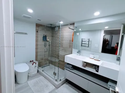 2655 Collins Avenue Miami Beach FL 33140