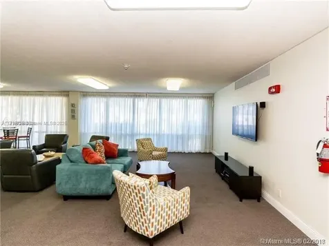 2655 Collins Avenue Miami Beach FL 33140