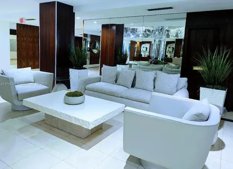 2655 Collins Avenue Miami Beach FL 33140