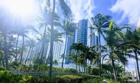 2655 Collins Avenue Miami Beach FL 33140