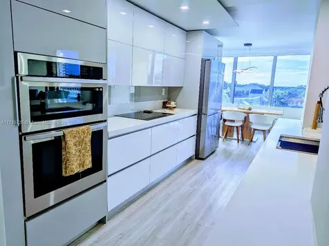 2655 Collins Avenue Miami Beach FL 33140